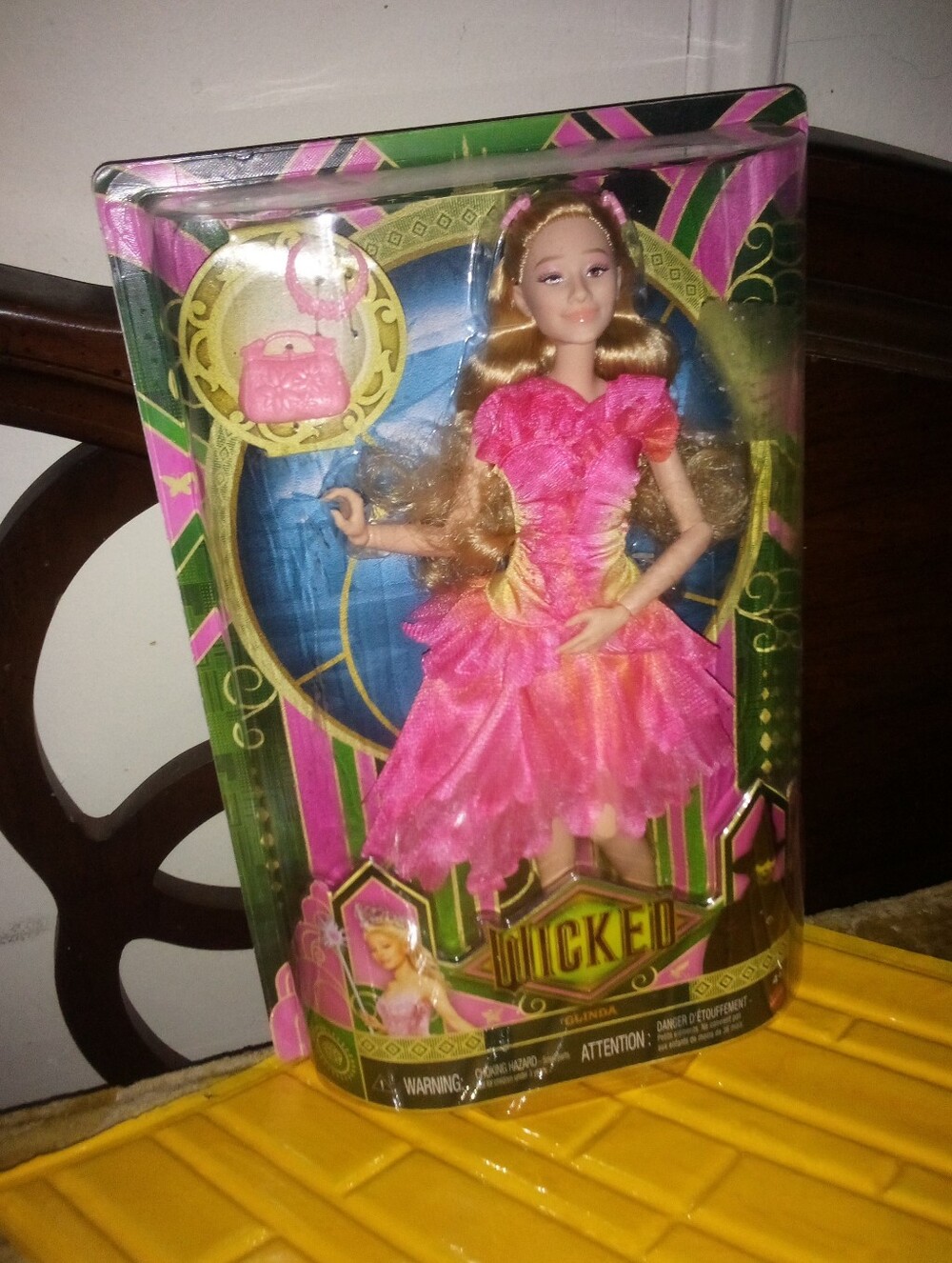 Ozdust Ballroom Glinda Barbie Doll Wicked Wizard of Oz Mattel Pink - Picture 11 of 11